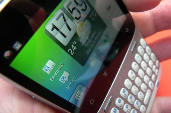 Review HTC ChaCha - mini-ecran, mini HTC Sense, maxi socializare! (Video): htc_chacha_review_mobilissimo_52.jpg