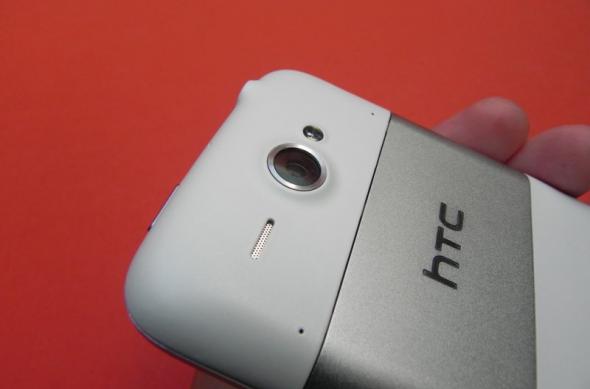 Review HTC ChaCha - mini-ecran, mini HTC Sense, maxi socializare! (Video): htc_chacha_review_mobilissimo_16.jpg