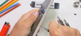 OnePlus 15 impresionează şi dezamăgeşte când e zgâriat de JerryRigEverything; Iată de ce! (Video)