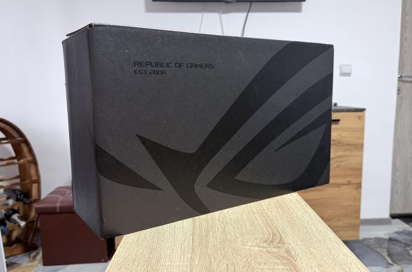 ASUS ROG Flow Z13 (2025) - Unboxing: Photo 14.11.2025, 14 33 23.jpg
