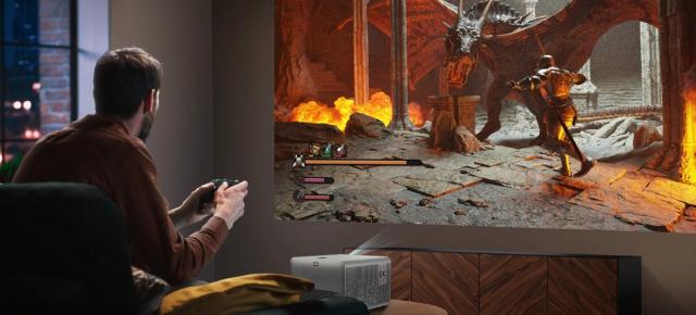 E LUNI e AMAZON: Proiector inteligent Wielio cu Android 11, 4K support, 25000 lumeni și WiFi 6 – un mini-cinema la tine acasă