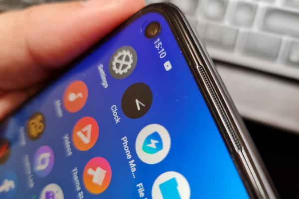 Realme 8 5G: OS, UI, aplicaţii pe bază de Android 11, cu funcţii de gaming, securitate sporită