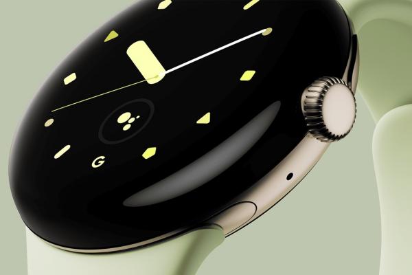 Un nou smartwatch Google apare la orizont; Pixel Watch 2 ar aduce autonomie îmbunătățită, un CPU Snapdragon eficient și va rula Wear OS 4