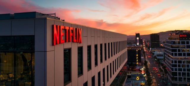 Utilizatorii Netflix renunță în masă la celebra platformă de streaming ca urmare a măsurilor recent implementate; Se naște mișcarea #CancelNetflix