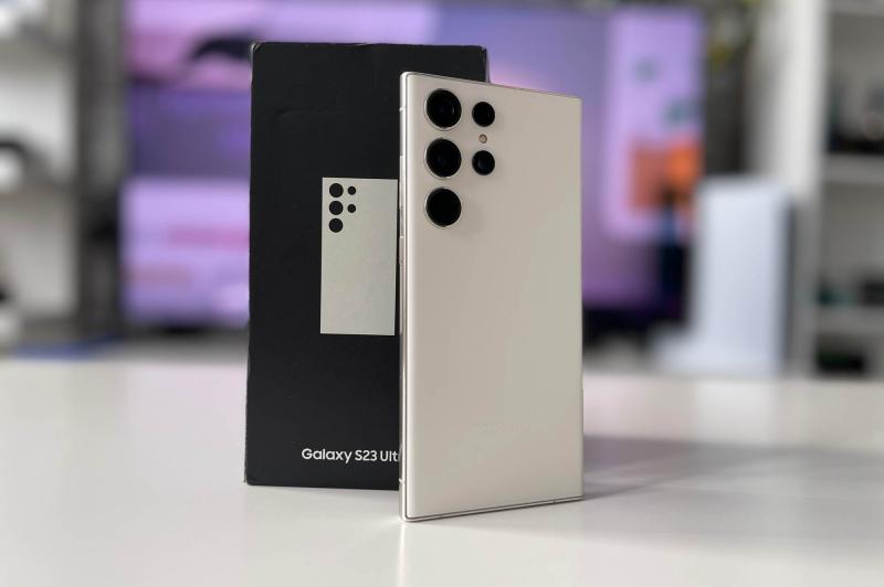 Samsung Galaxy S23 Ultra - Galerie foto: Samsung-Galaxy-S23-Ultra (1).jpg