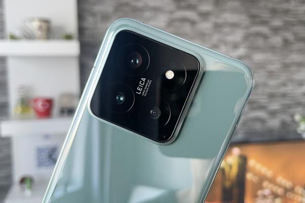 Xiaomi 14: Cameră cu surprize plăcute la zoom, culori pragmatice şi autofocalizare cu nazuri