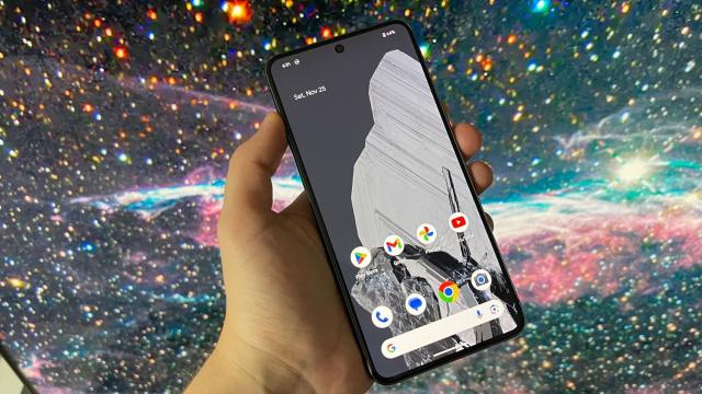 <b>Google Pixel 9 va aduce un display „adaptiv”; Sensibilitatea sa va fi ajustată automat</b>Peste câteva luni Google va prezenta seria de telefoane Pixel 9. Ce-i drept, mai avem destul de mult de așteptat, lineup-ul urmând să sosească undeva în toamna acestui an. Totuși, pe web au apărut câteva detalii cu privire la noile flagship-uri