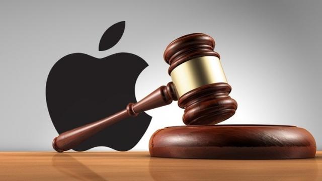 <b>Apple e acuzată de monopol pe piața smartphone, făcând dificilă migrarea utilizatorilor pe alte dispozitive; Cel mai serios proces anti-trust de până acum?</b>Apare la orizont un proces anti-trust serios împotriva Apple și în mod bizar, nu vine din Europa. Se pare că alături de Departamentul pentru Justiție al SUA, 16 state americane se alătură acțiunii împotriva Apple. Compania e acuzată că și-a creat