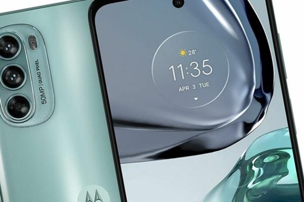 Motorola Moto G62 apare în randări oficiale, pe nuanțe glossy; Vine cu ecran 120Hz
