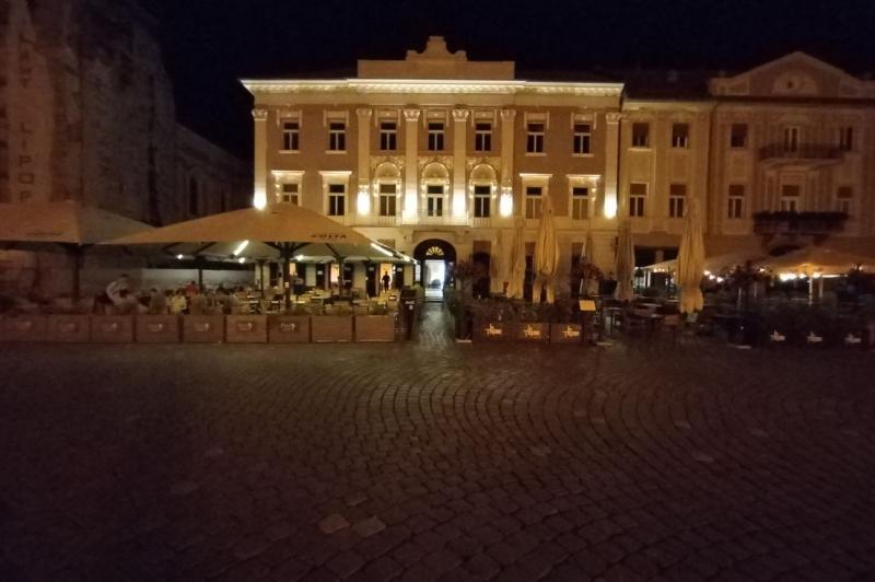 Mostre noaptea - Honor X8: IMG_20220523_235355.jpg