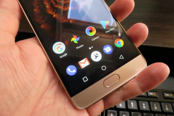Allview X4 Soul Lite: OS, UI, aplicaţii cu adevărat stock şi fără bloatware