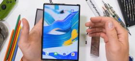 LG Rollable a ajuns pe masa de teste a lui JerryRigEverything; Smartphone-ul rulabil care nu a văzut lumina zilei (Video)