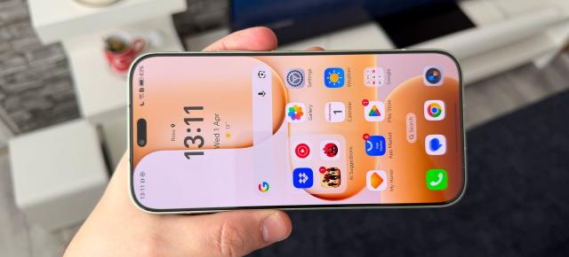 HONOR 600 Lite: Display ultra luminos, cu muchiile cele mai înguste din segment