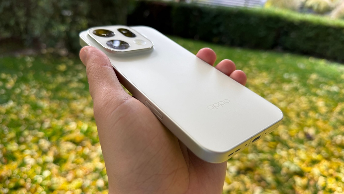 Oppo Find X9s Pro debutează pe 21 aprilie cu design colorat și camere de 200 MP