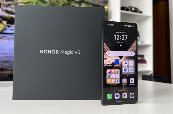 Unboxing Honor Magic V5: Honor-Magic-V5_187.jpg