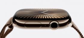 Apple Watch Series 10 este aici și aduce cel mai mare display de pe un ceas watchOS, opțiune glossy "Jet Black" și variante Titanium
