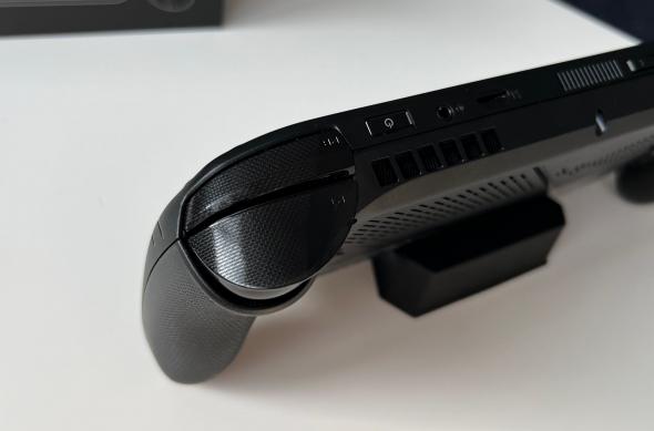 ASUS ROG XBOX Ally X - Unboxing: ASUS-ROG-XBOX-Ally-X-Unboxing_023.jpg