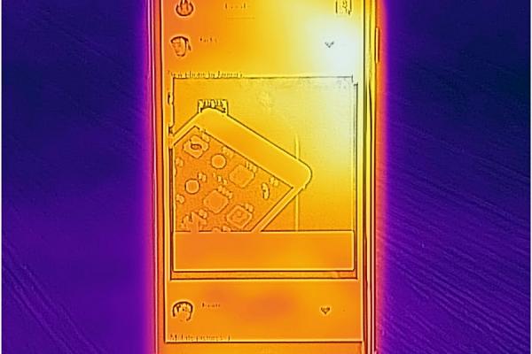 Apple iPhone SE (2020) - Teste Mobilissimo.ro