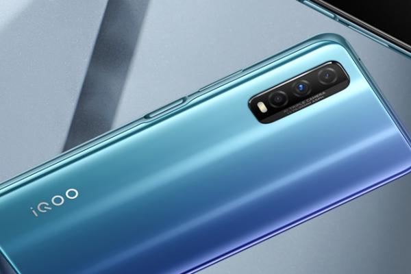 Vivo iQOO U1 sosește cu procesor Snapdragon 720G, baterie de 4500 mAh și 6 GB RAM pentru doar 150 euro
