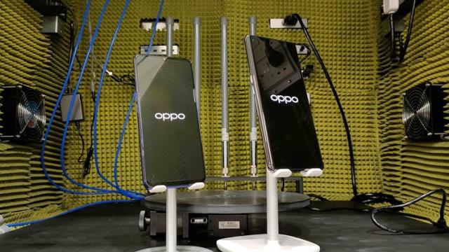 <b>Oppo va contribui la realizarea reţelelor 5G SA, colaborează cu Ericsson şi Vodafone; Are un proiect pilot în UK</b>Oppo îşi anunţă intrarea în piaţa 5G, prin contribuţia la dezvoltarea de reţele 5G Standalone (SA) şi a primelor servicii de segmentare a rețelei 5G SA. Proiectele vor fi realizate în colaborare cu