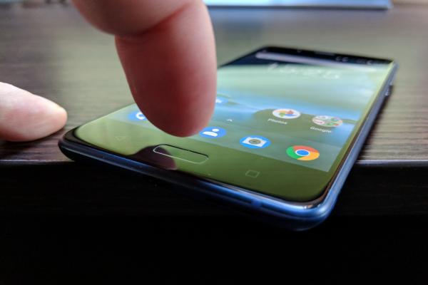 Nokia 8: Benchmark-uri stelare, peste aşteptări