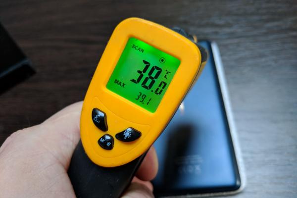 Test termic Nokia 8