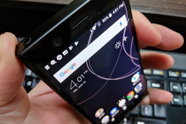 Sony Xperia XZ1 Compact: Display-ul şocant de luminos al anului 2017