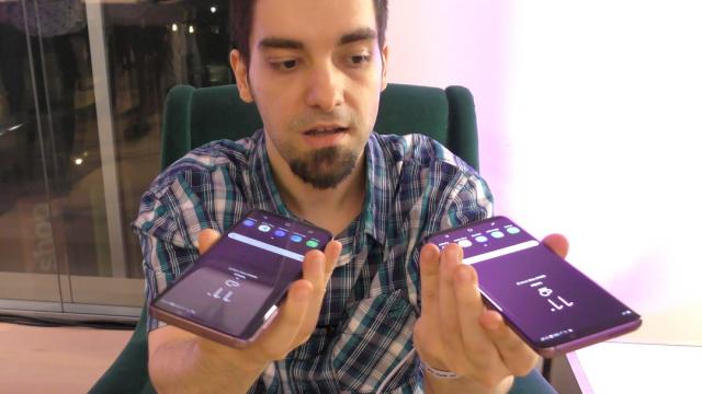 <b>Primul contact cu Samsung Galaxy S9 şi Galaxy S9+: între liliachiu şi AR Emoji, plus camerele noi (Video)</b>V-am pregătit ceva cu adevărat special azi! Am avut ocazia să fim printre primii din lume care au pus mâna pe Samsung Galaxy S9 şi Samsung Galaxy S9+ cu câteva zile înainte de marea lansare de la MWC 2018. Am realizat un hands on în faţa camerei cu..
