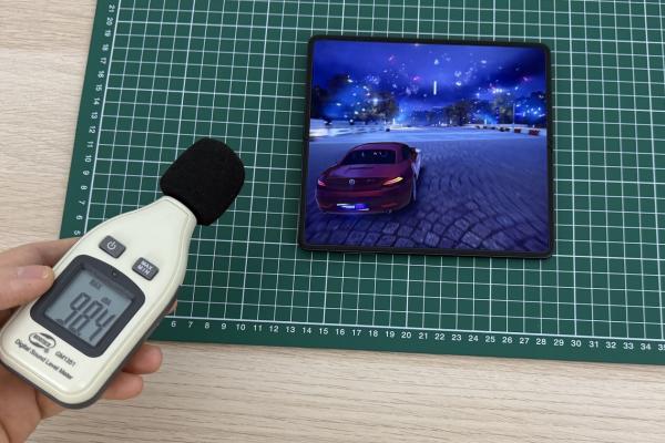 HONOR Magic V3: Acustica are medii plăcute, să vedem cum sună noul album Linkin Park...