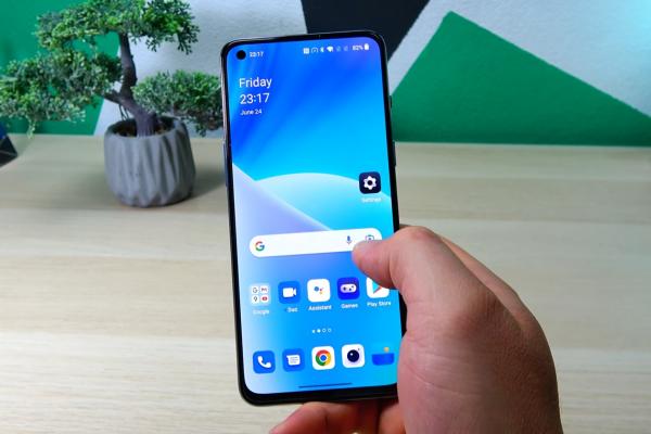 OnePlus Nord 2T 5G: OS, UI, aplicaţii în oglindă cu ce am primit pe OnePlus 10 Pro