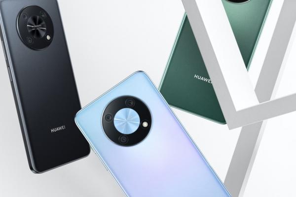 Huawei nova Y90 disponibil în România, oferă un ecran imersiv de 6.7 inch pentru doar 1199 lei, cu brăţară Band 7 cadou