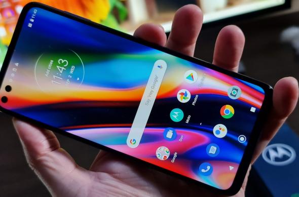 Unboxing Motorola Moto G 5G Plus (conținutul cutiei): Motorola-Moto-G-5G-Plus_006.jpg