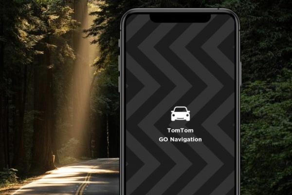 Huawei aduce navigarea TomTom pe telefoanele sale prin aplicația TomTom GO Navigation, din AppGallery