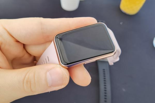 Huawei Watch Fit - Fotografii hands-on