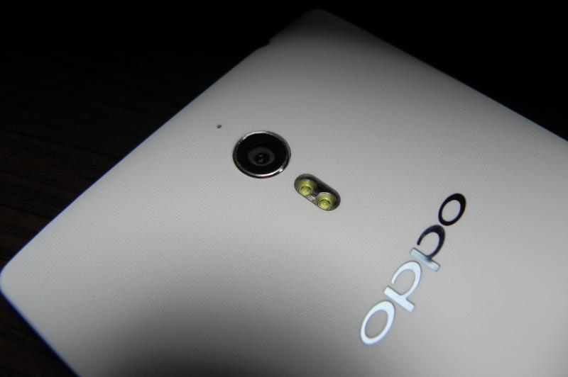 OPPO Find 7a - Galerie foto Mobilissimo.ro: OPPO-Find-7-review_006.JPG