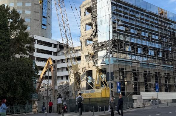 iPhone 17 Pro Max - Mostre zi: iPhone-17-Pro-Max-Mostre-zi_046.jpg