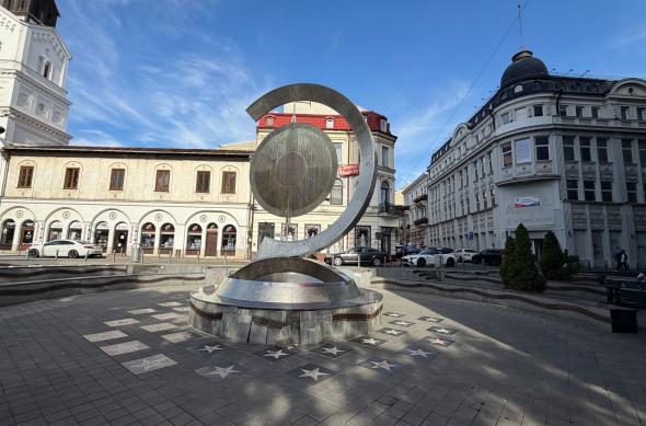 iPhone 17 Pro Max - Mostre zi: iPhone-17-Pro-Max-Mostre-zi_002.jpg