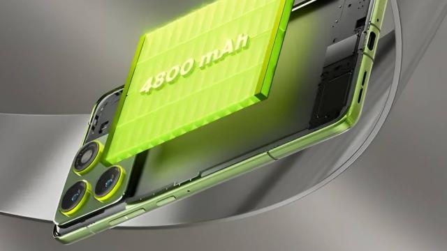 <b>Motorola edge 70 primește dată oficială de lansare! Vine pe 5 noiembrie cu o talie de sub 6 mm, autonomie generoasă, rezistență crescută</b>Am aflat în ultimele zile detalii legate de un smartphone slim din portofoliul Motorola. Inițial cunoscut drept Motorola X70 Air, pare că la nivel global ar putea debuta sub numele „Edge 70”, poate chiar „edge 70 Air”. După teasere și scăpări ajunse