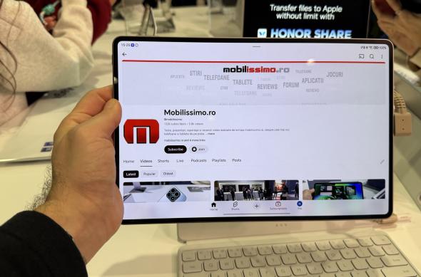 Honor MagicPad 4 - Fotografii hands-on, MWC 2026: Photo 01.03.2026, 15 25 19.jpg