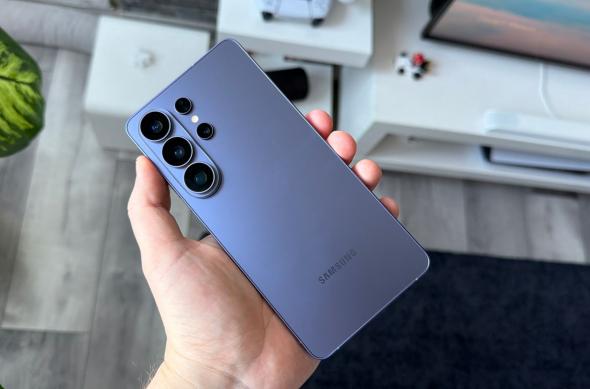 Samsung Galaxy S26 Ultra - Design: Design_ (14).jpg