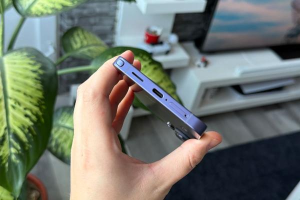 Samsung Galaxy S26 Ultra: Acustică stereo potentă, excelentă pentru consum multimedia