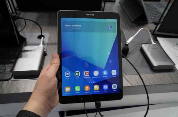 Samsung Galaxy Tab S3 9.7 - Fotografii Hands-On de la evenimente: Samsung-Galaxy-Tab-S3_018.JPG