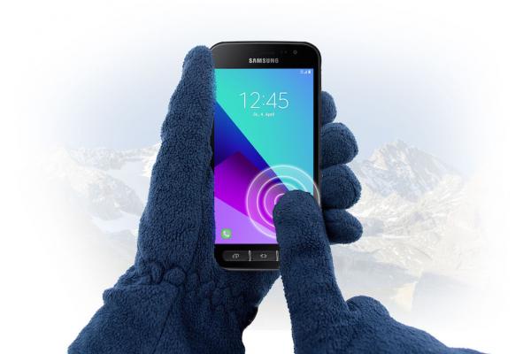 Samsung anunţă telefonul ultra-rezistent Galaxy Xcover 4, fără mare tam-tam; Vine cu corp ranforsat şi cu standarde militare