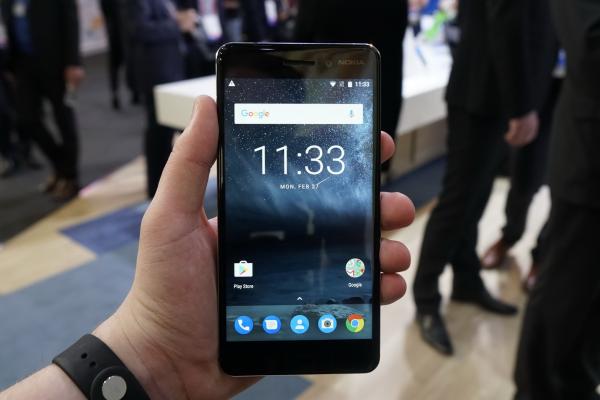 MWC 2017: Nokia 6 hands-on - cu mâinile pe hitul care a înnebunit China (Video)