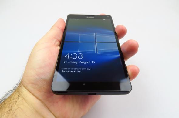 Microsoft Lumia 950 XL - Galerie foto Mobilissimo.ro: Microsoft-Lumia-950-XL_081.JPG