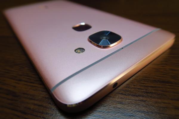LeEco Le Max 2 - Fotografii Hands-On