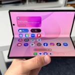Galaxy Z Fold8 își accelerează vânzările cu 10% în Coreea de Sud după prezentarea iPhone Duo