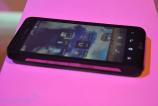 lg_revolution_hand_on_13.jpg