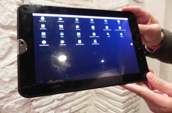 MWC 2011: Câteva minute În compania unei tablete Toshiba de 10 inch, direct din Barcelona (Video): dscn3521jpg.jpg