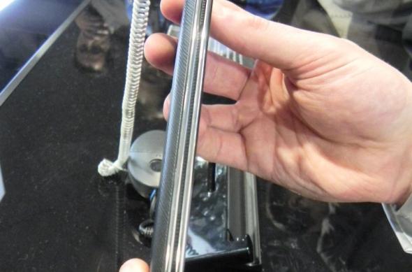 MWC 2012: LG Optimus 4X HD video preview - telefon quad core elegant În acțiune (Video): dscn0260jpg.jpg